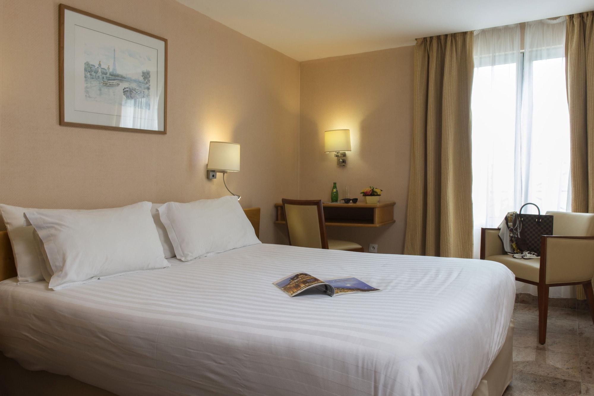 Hotel Bac Saint-Germain Paris Exterior photo