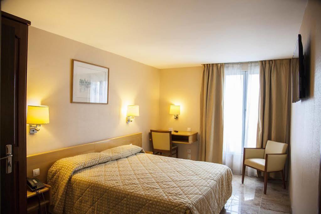 Hotel Bac Saint-Germain Paris Exterior photo
